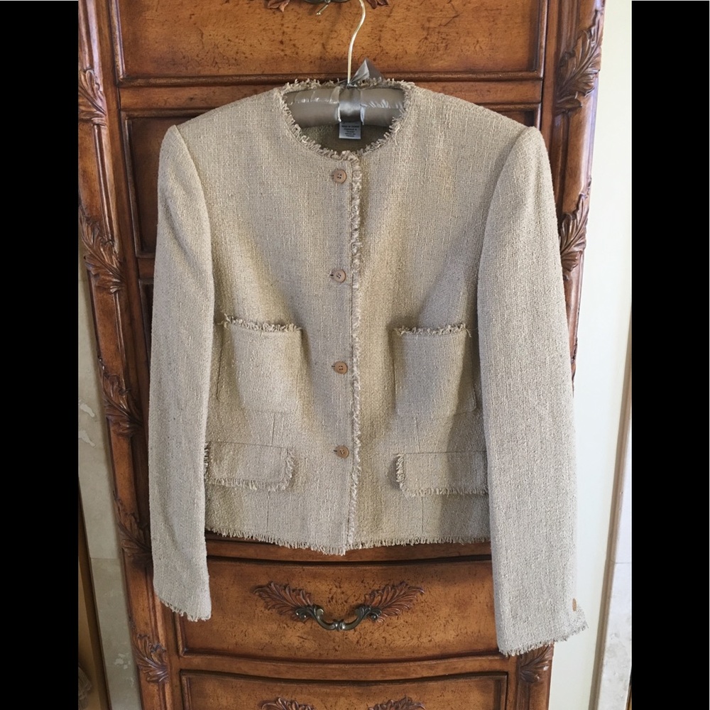 Calvin Klein short women’s jacket Size 8. New!